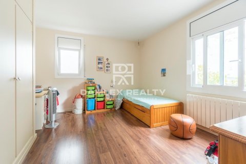 Willa w Lloret de Mar, Girona, Hiszpania 5 sypialni, 548 mkw. nr 176900 – zdjęcie 21