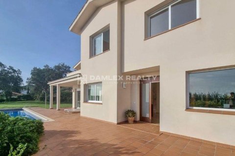 Dom w Tossa de Mar, Girona, Hiszpania 5 sypialni, 384 mkw. nr 176904 – zdjęcie 4