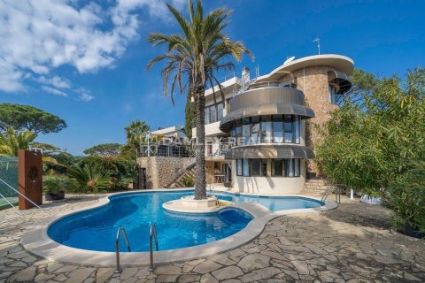Willa w Platja D'aro, Girona, Hiszpania 7 sypialni, 390 mkw. nr 176905 – zdjęcie 20