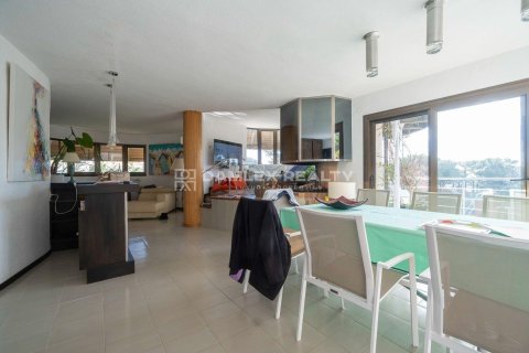 Willa w Platja D'aro, Girona, Hiszpania 7 sypialni, 390 mkw. nr 176905 – zdjęcie 15