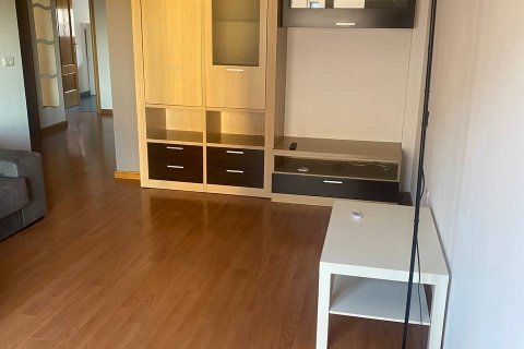 Apartment for sale in Valverde de la Virgen, Leon, Spain 3 bedrooms, 79 sq.m. No. 184977 - photo 2