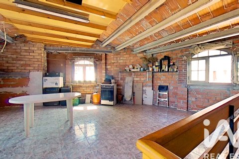 House for sale in L'Espluga de Francoli, Tarragona, Spain 156 sq.m. No. 184974 - photo 18