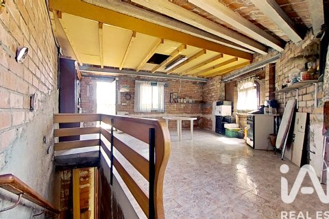 House for sale in L'Espluga de Francoli, Tarragona, Spain 156 sq.m. No. 184974 - photo 17