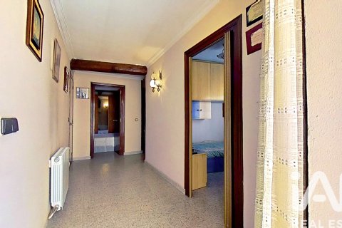 House for sale in L'Espluga de Francoli, Tarragona, Spain 156 sq.m. No. 184974 - photo 24