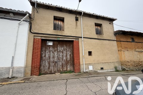 House in Villaquilambre, Leon, Spain 130 sq.m. No. 184975
