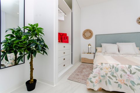 Apartament w Alicante, Hiszpania 3 sypialnie, 138 mkw. nr 147050 – zdjęcie 24