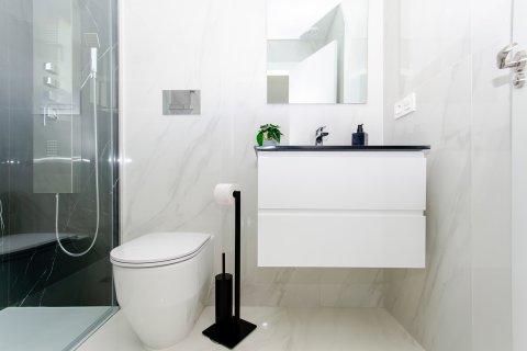 Apartament w Alicante, Hiszpania 3 sypialnie, 138 mkw. nr 147050 – zdjęcie 27