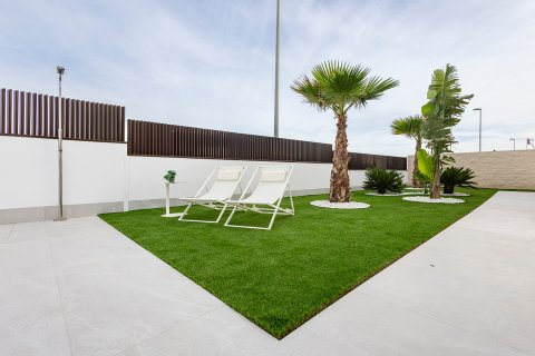 Kaupunkipientalo myytävänä Alicante, Espanja, 2 makuuhuonetta, 73 m2 No. 147055 - kuva 13