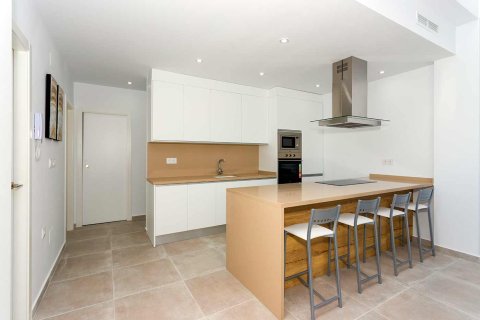 Продажа квартиры в Дайя Нуэва, Аликанте, Испания 3 спальни, 112м2 №147051 - фото 3