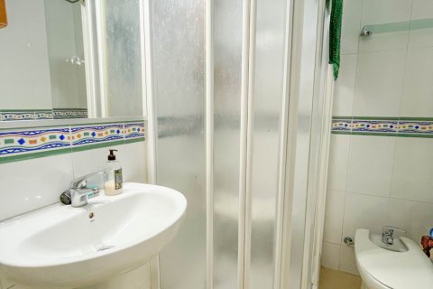 Huoneisto myytävänä Huelva, Espanja, 4 makuuhuonetta, 117 m2 No. 152866 - kuva 15