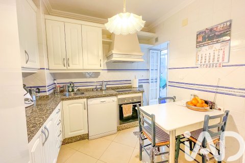 Huoneisto myytävänä Huelva, Espanja, 4 makuuhuonetta, 117 m2 No. 152866 - kuva 5