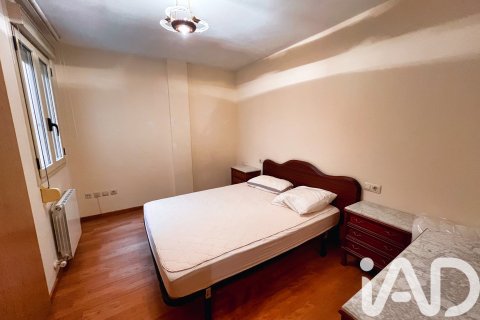 Wohnung zum Verkauf in Figueres, Girona, Spanien 3 Schlafzimmer, 165 m2 Nr. 152867 - Foto 16