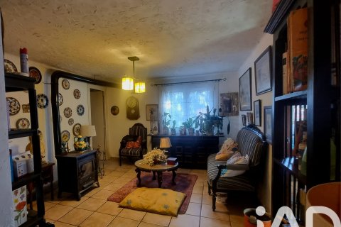 Talo myytävänä Pratdip, Tarragona, Espanja, 4 makuuhuonetta, 188 m2 No. 152870 - kuva 7