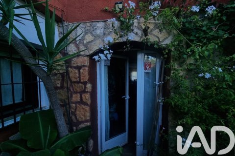 Talo myytävänä Pratdip, Tarragona, Espanja, 4 makuuhuonetta, 188 m2 No. 152870 - kuva 3