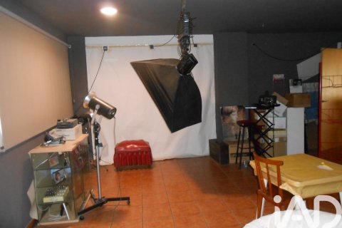 Продажа коммерческой недвижимости в Бланес, Герона, Испания 250м2 №152865 - фото 12