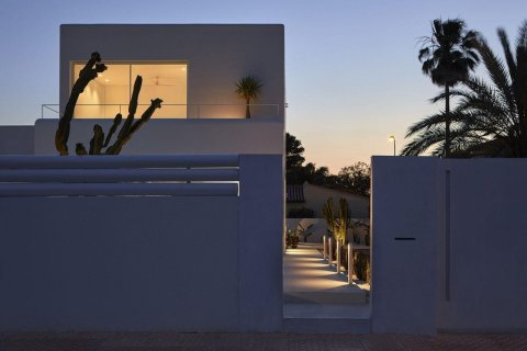 Villa zum Verkauf in Estepona, Malaga, Spanien 3 Schlafzimmer, 210 m2 Nr. 169783 - Foto 9