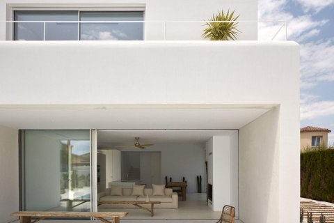 Villa zum Verkauf in Estepona, Malaga, Spanien 3 Schlafzimmer, 210 m2 Nr. 169783 - Foto 3