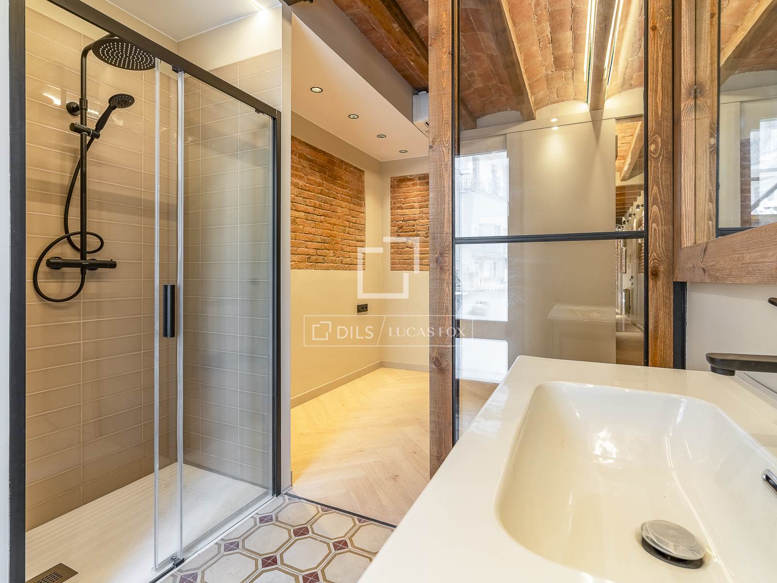 Apartment in Barcelona, Spain 3 bedrooms, 67 sq.m. No. 192581