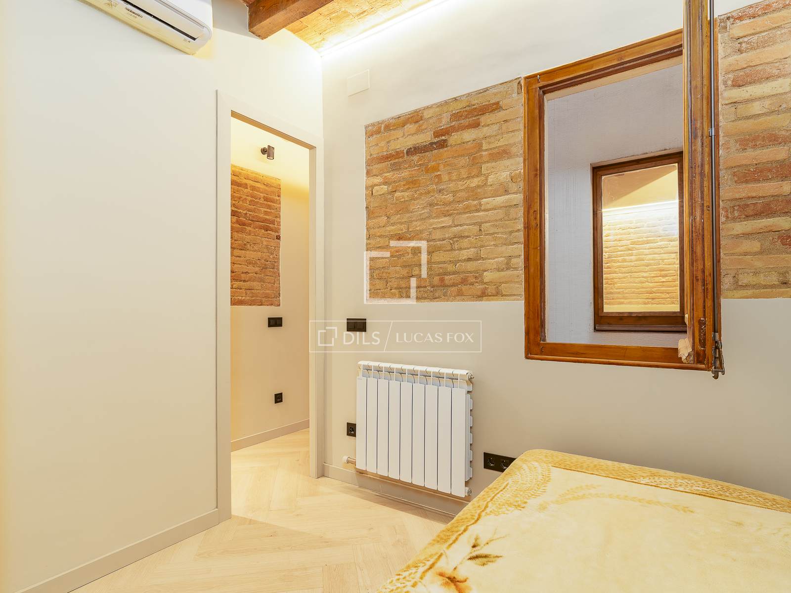 Apartment in Barcelona, Spain 3 bedrooms, 67 sq.m. No. 192581