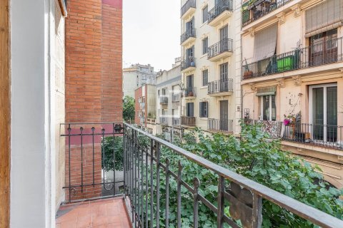 Appartamento in vendita a Barcelona, Spagna 3 camere da letto, 67 mq. N° 192581 - foto 4
