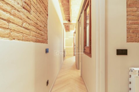 Appartamento in vendita a Barcelona, Spagna 3 camere da letto, 67 mq. N° 192581 - foto 10