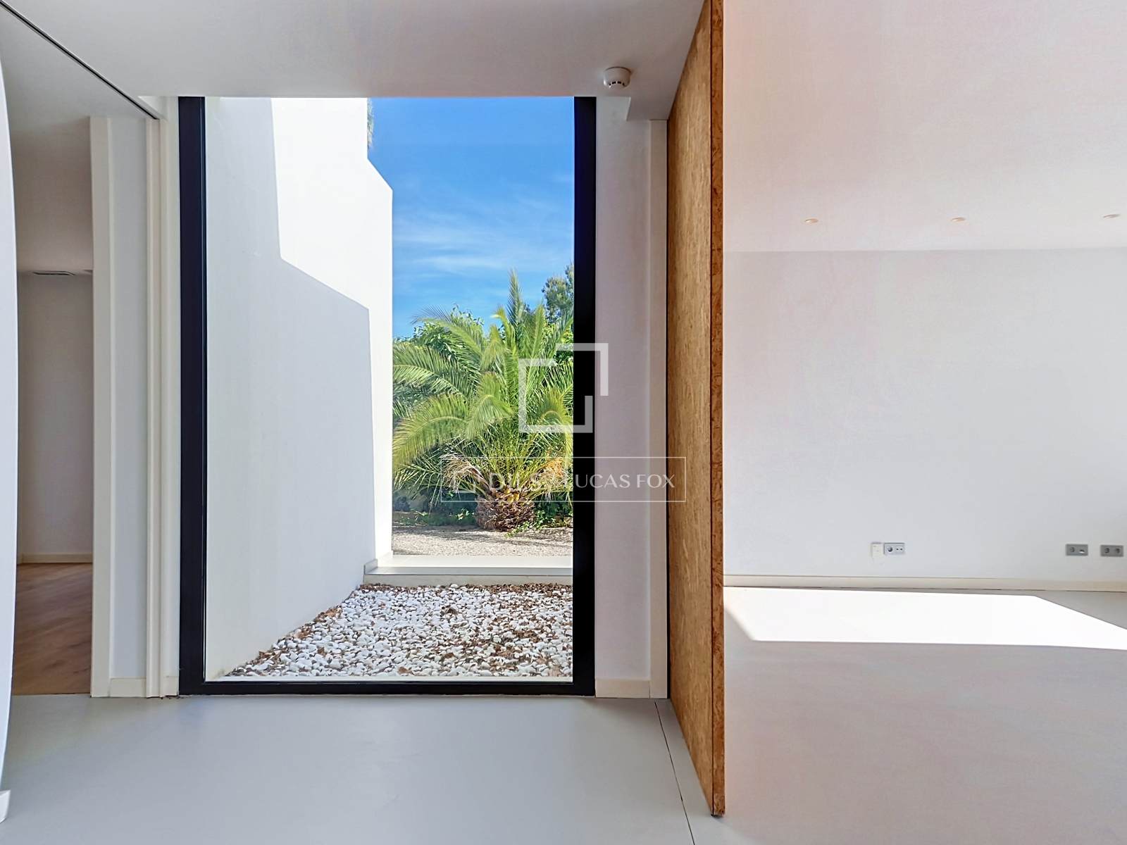 Villa a Vilanova i la Geltru, Barcelona, Spagna 5 camere da letto, 217 mq. N° 192582