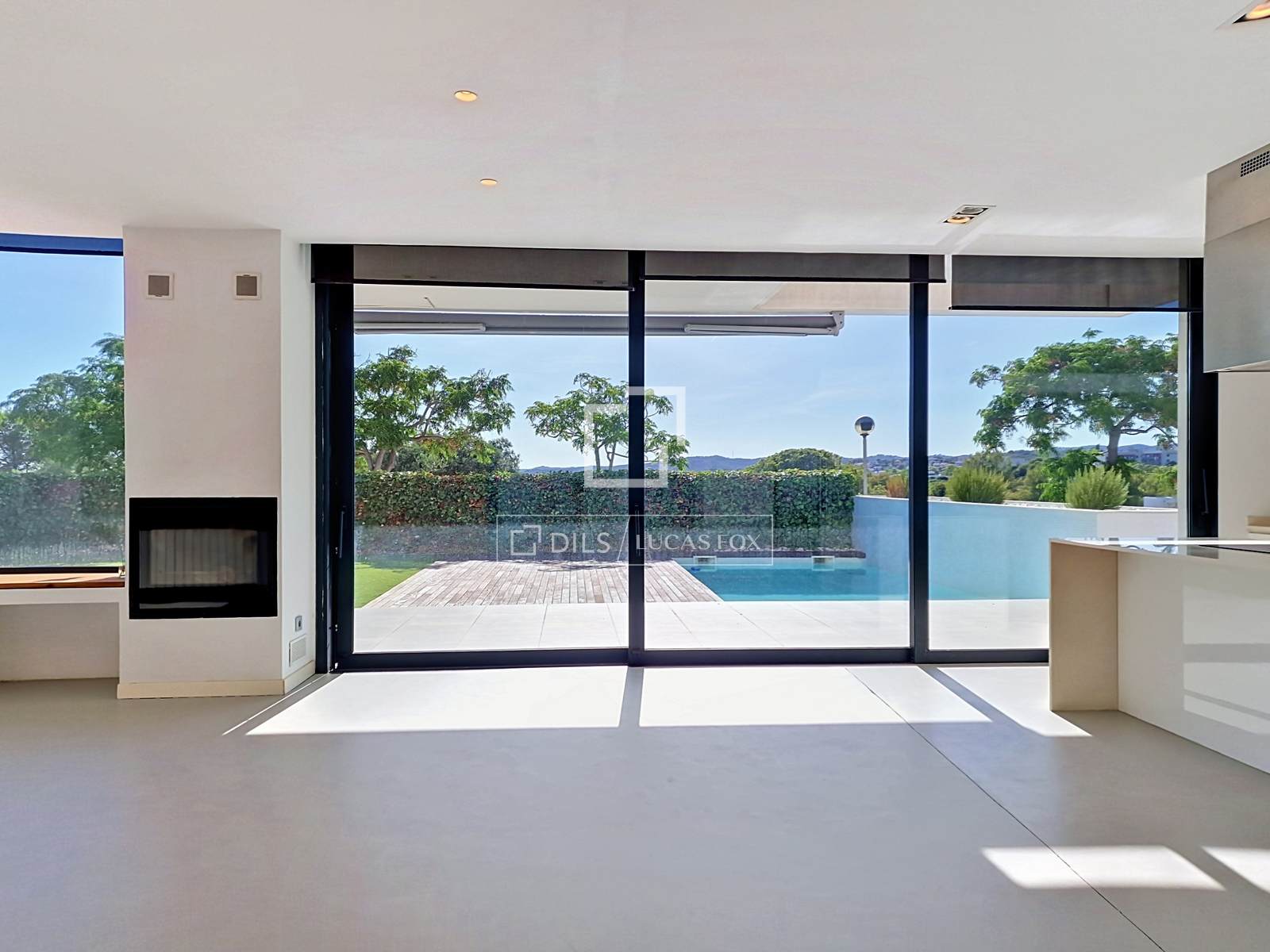 Villa a Vilanova i la Geltru, Barcelona, Spagna 5 camere da letto, 217 mq. N° 192582
