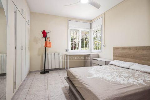 Villa en venta en Bellaterra, Barcelona, España 4 dormitorios, 442 m2 No. 192584 - foto 30