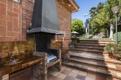 Villa en venta en Bellaterra, Barcelona, España 4 dormitorios, 442 m2 No. 192584 - foto 22