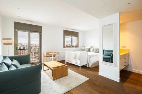 Ático en venta en Barcelona, España 5 dormitorios, 234 m2 No. 192583 - foto 13