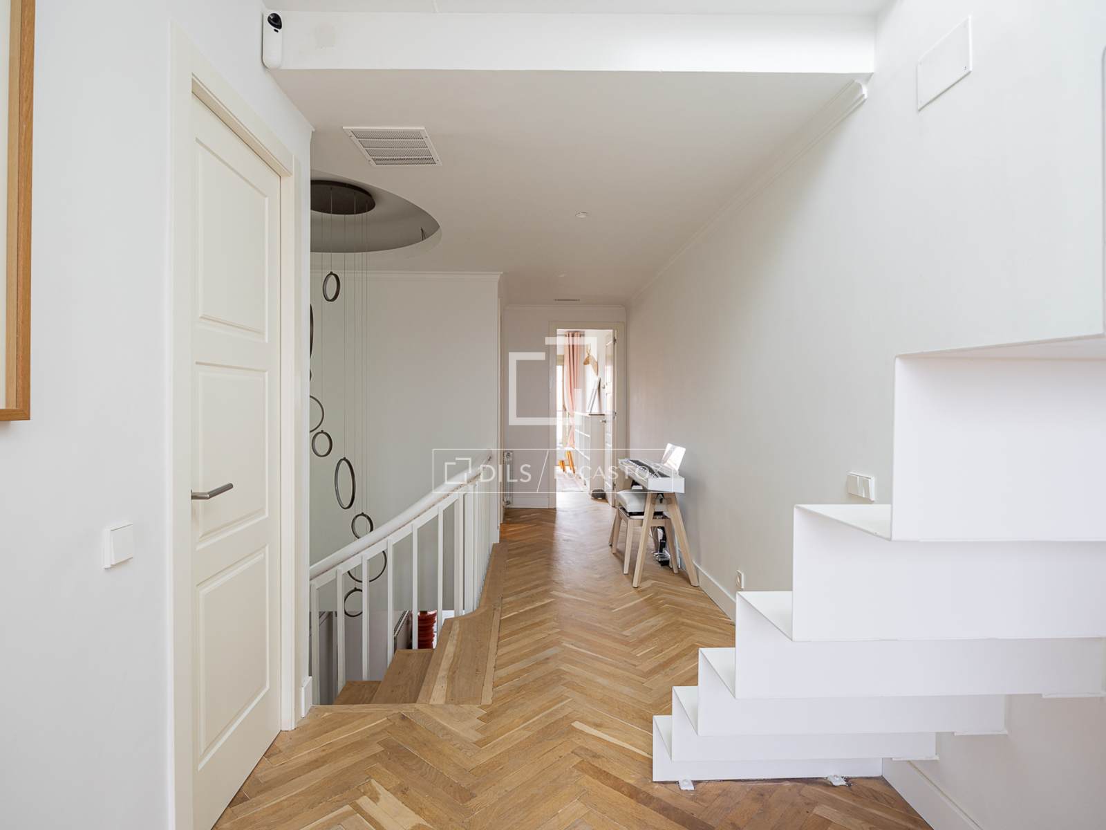 Penthouse w Barcelona, Hiszpania 5 sypialni, 234 mkw. nr 192583