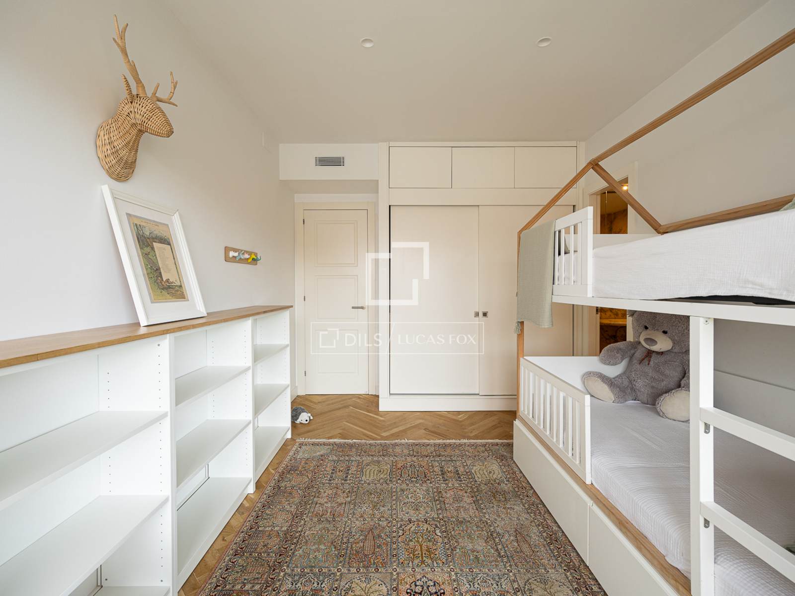 Penthouse w Barcelona, Hiszpania 5 sypialni, 234 mkw. nr 192583