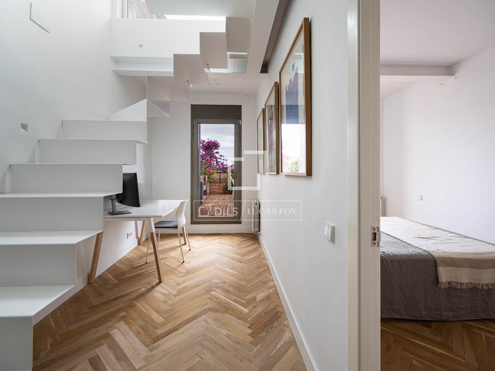 Penthouse w Barcelona, Hiszpania 5 sypialni, 234 mkw. nr 192583