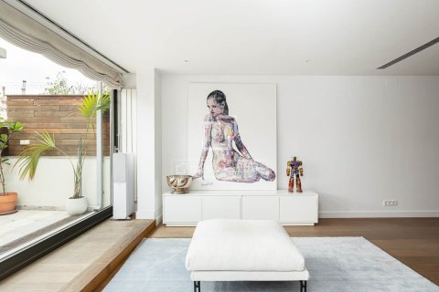 Ático en venta en Barcelona, España 5 dormitorios, 234 m2 No. 192583 - foto 7