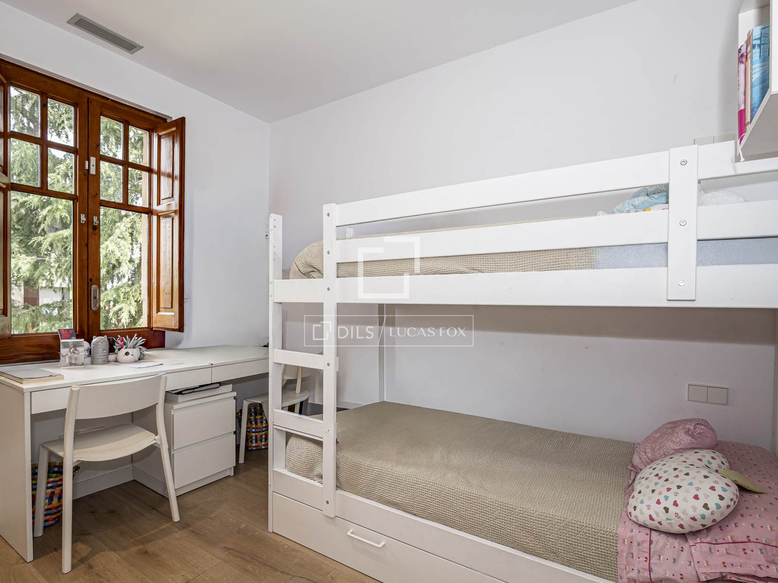 Villa i Sant Cugat Del Valles, Barcelona, Spanien 4 sovrum, 139 kvm. Nr. 192585