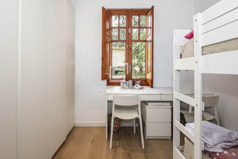 Villa en venta en Sant Cugat del Vallès, Barcelona, España 4 dormitorios, 139 m2 No. 192585 - foto 22