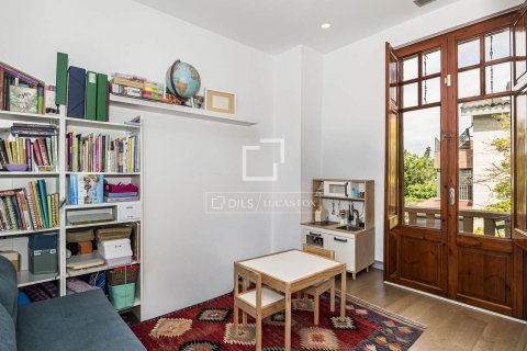 Villa en venta en Sant Cugat del Vallès, Barcelona, España 4 dormitorios, 139 m2 No. 192585 - foto 17