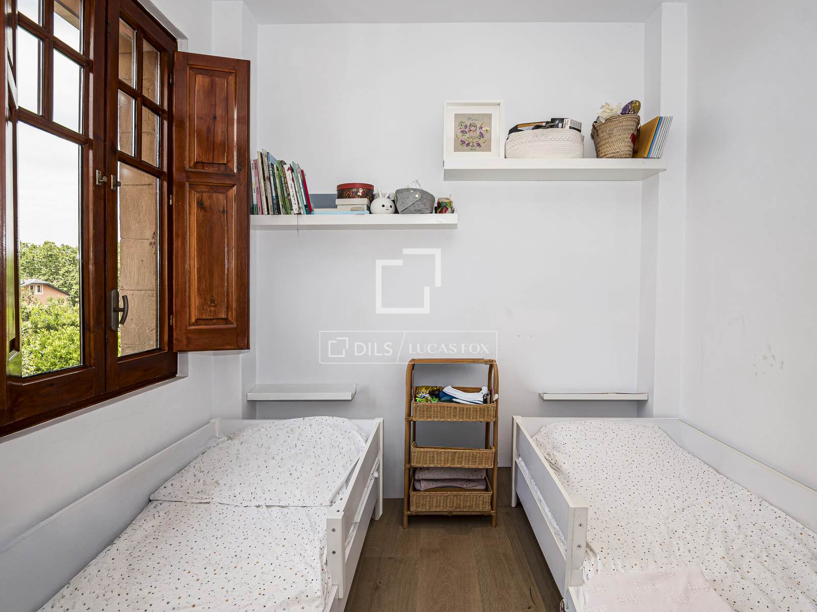 Villa i Sant Cugat Del Valles, Barcelona, Spanien 4 sovrum, 139 kvm. Nr. 192585