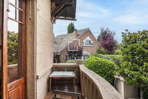 Villa en venta en Sant Cugat del Vallès, Barcelona, España 4 dormitorios, 139 m2 No. 192585 - foto 18