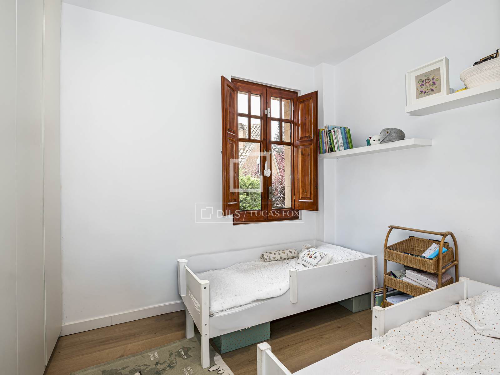 Villa i Sant Cugat Del Valles, Barcelona, Spanien 4 sovrum, 139 kvm. Nr. 192585