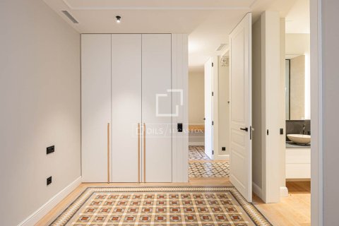 Wohnung zum Verkauf in Barcelona, Spanien 3 Schlafzimmer, 159 m2 Nr. 192586 - Foto 22