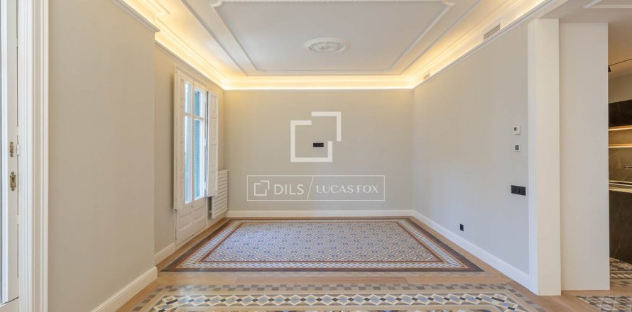 Wohnung in Barcelona, Spanien 3 Schlafzimmer, 159 m2 Nr. 192586