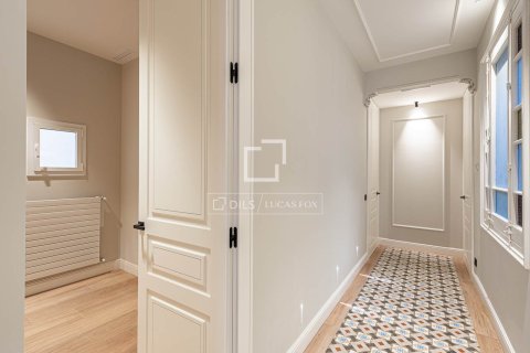Wohnung zum Verkauf in Barcelona, Spanien 3 Schlafzimmer, 159 m2 Nr. 192586 - Foto 19