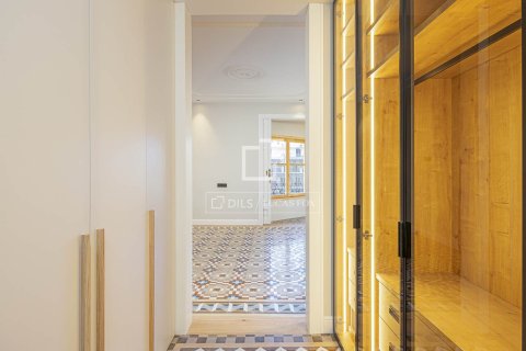 Wohnung zum Verkauf in Barcelona, Spanien 3 Schlafzimmer, 159 m2 Nr. 192586 - Foto 28