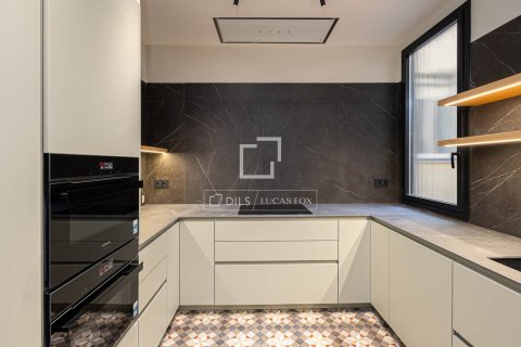 Wohnung zum Verkauf in Barcelona, Spanien 3 Schlafzimmer, 159 m2 Nr. 192586 - Foto 12