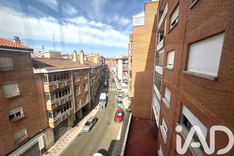 Apartment à vendre à Leon, Espagne, 5 chambres, 125 m2 No. 172284 - photo 10