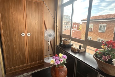 Apartment à vendre à Leon, Espagne, 5 chambres, 125 m2 No. 172284 - photo 21