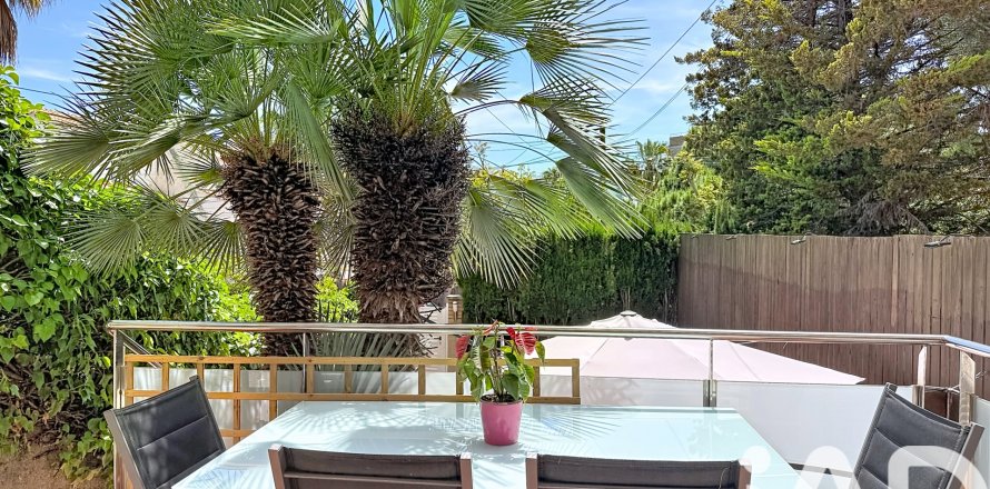 Appartamento a Sant Pere de Ribes, Barcelona, Spagna 4 camere da letto, 122.3 mq. N° 172286
