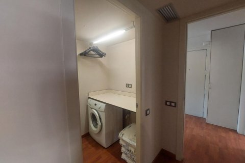 Apartamento en venta en Barcelona, España 2 dormitorios, No. 140864 - foto 17
