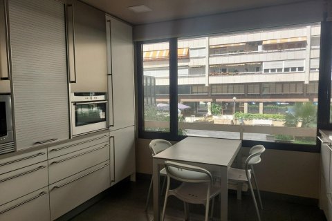 Apartamento en venta en Barcelona, España 2 dormitorios, No. 140864 - foto 7